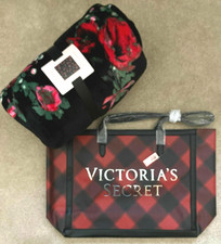 Victoria  s Secret FLORAL SHERPA THROW BLANKET 50  x 60   PLAID BAG TOTE NEW TAGS