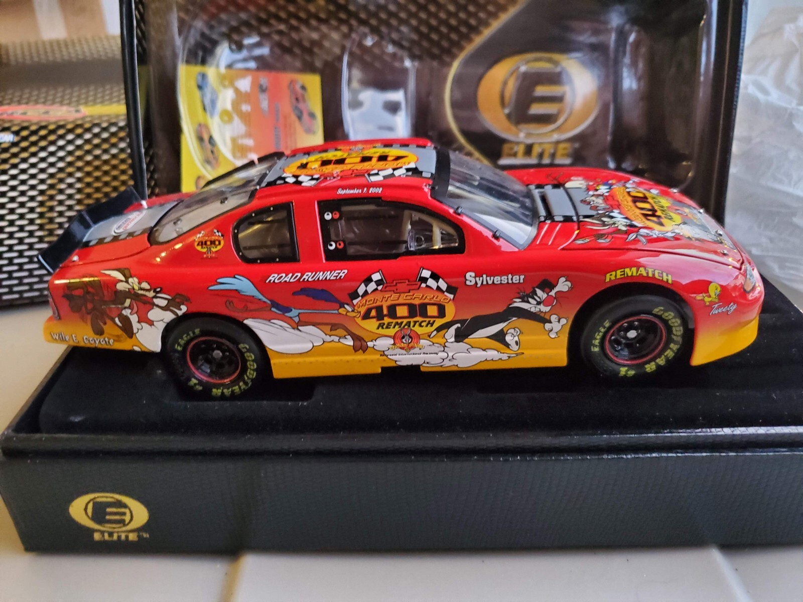 Picture 4 of 5