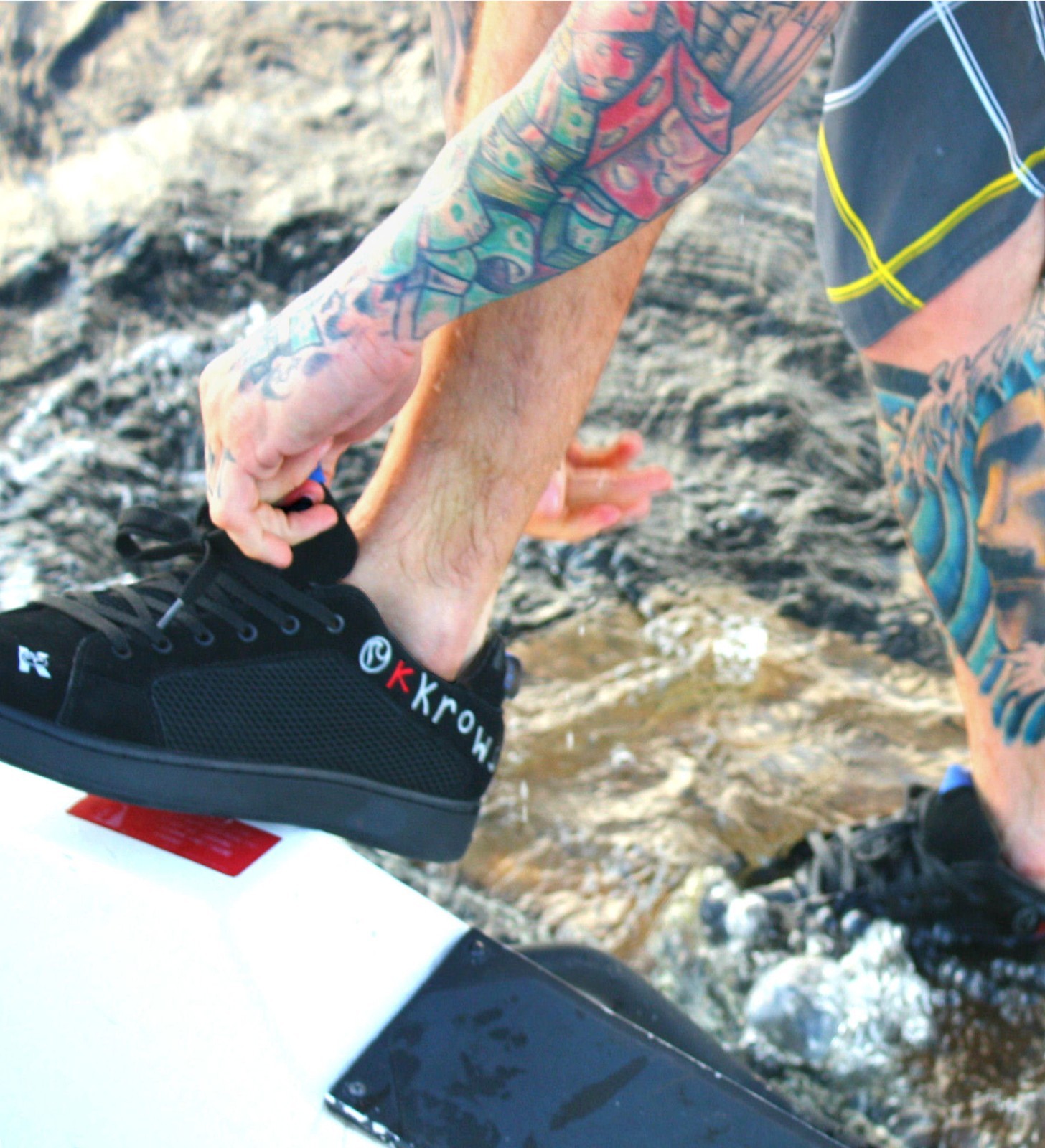 WATER SHOES! Liquid Krow by kKrows Size 1112 Kayak, Jetski, Fishing