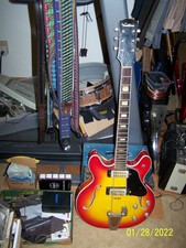 1970's Ventura 335 Style Hollow Body Electric Guitar Matsumoku