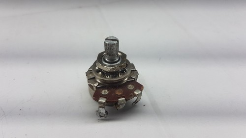 1966 FENDER STRATOCASTER POT