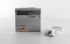 Sony Net Walkman MiniDisc Player/Recorder with Headphones - Silver MZ-N1/S 