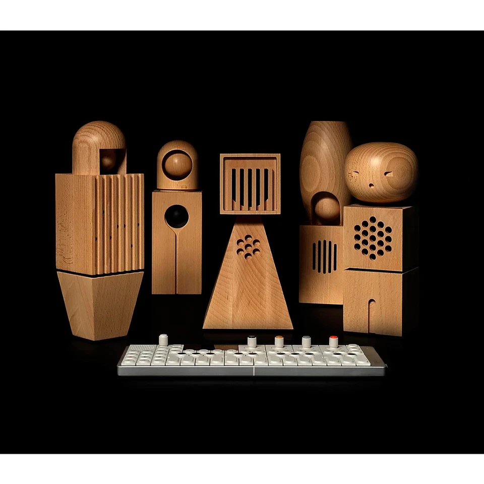 Muñeca coro de madera Olga Teenage Engineering CH-8 - Reacondicionada Contralto Foto 3 de 4