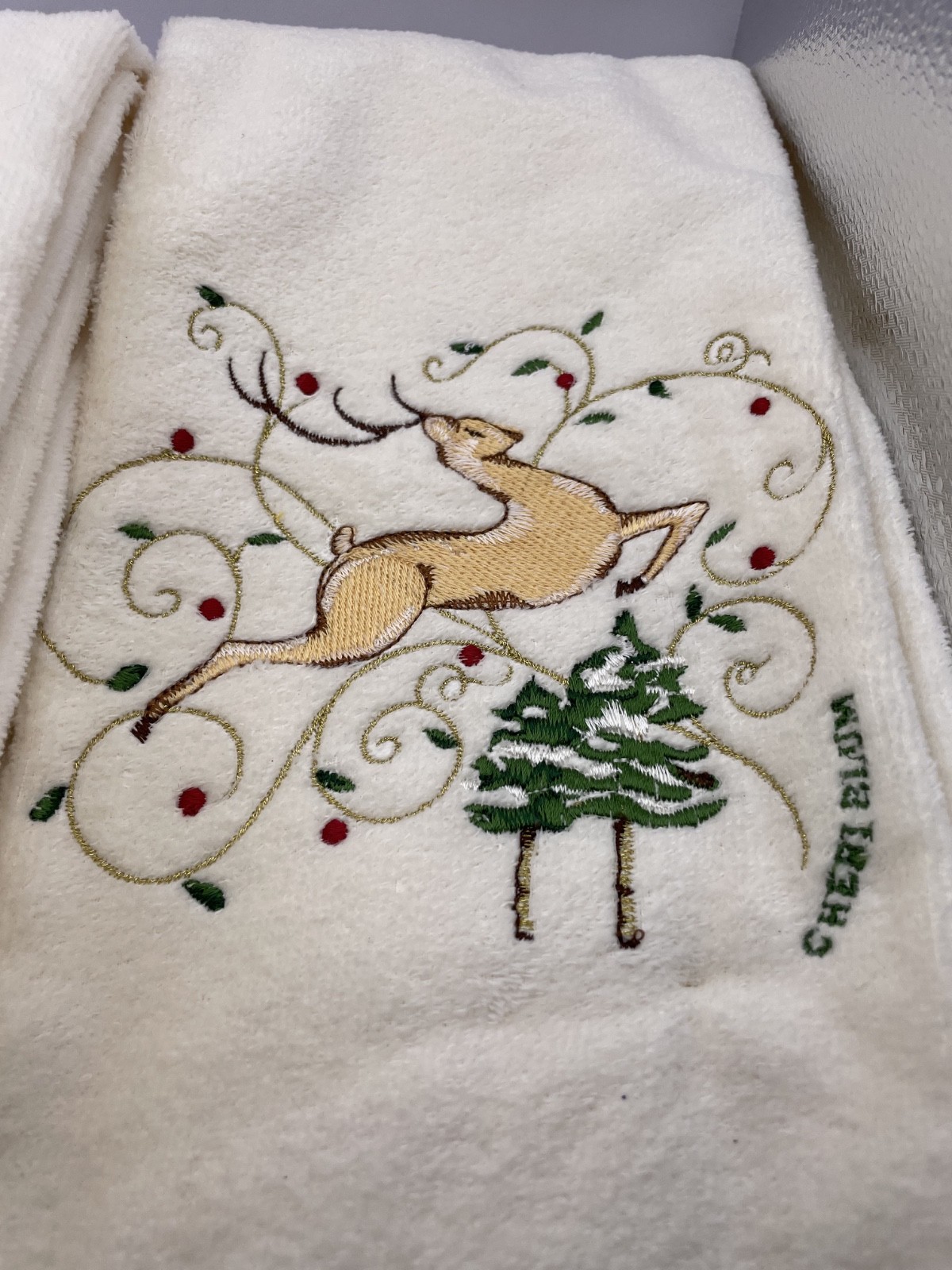 Vintage Avanti NOS 1978 Cheri Blum Reindeer Cream Bath Towel Set Christmas