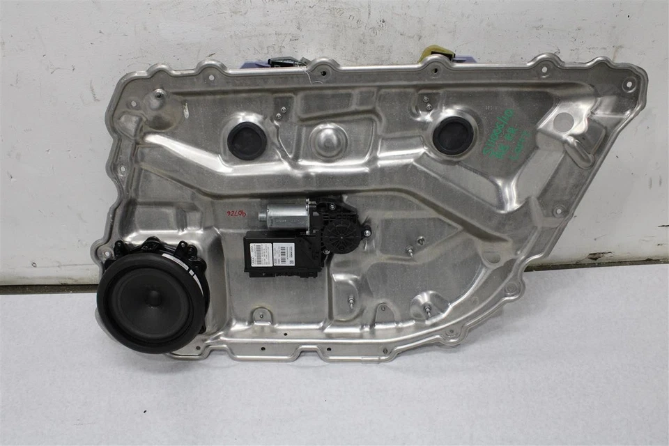 Used Rear Right Door Window Regulator Rear fits: 2010 Audi A8 Rear Right Grade A Foto 2 de 3