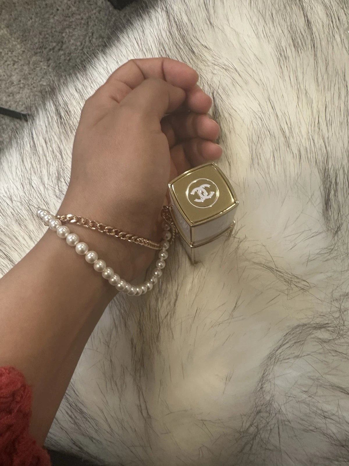 Esaurito Portafoglio Chanel Edizione Limitata Charm Profumo Mai Aperto In Scatola ?