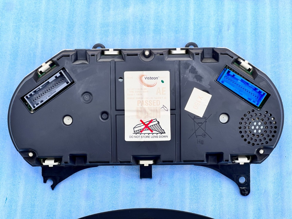 2007 Jaguar XK X150 4.2L N/A Instrument Gauge Cluster