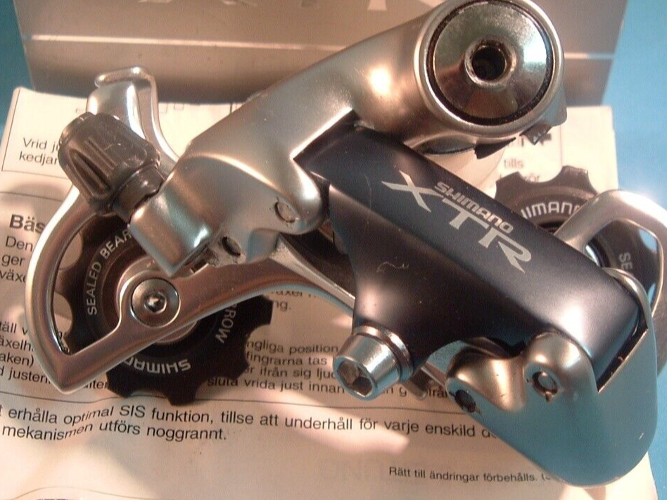 Dérailleur Arrière Vintage Shimano XTR RD-M900 Pour VTT – 8 Vitesses, Poulies Aluminium