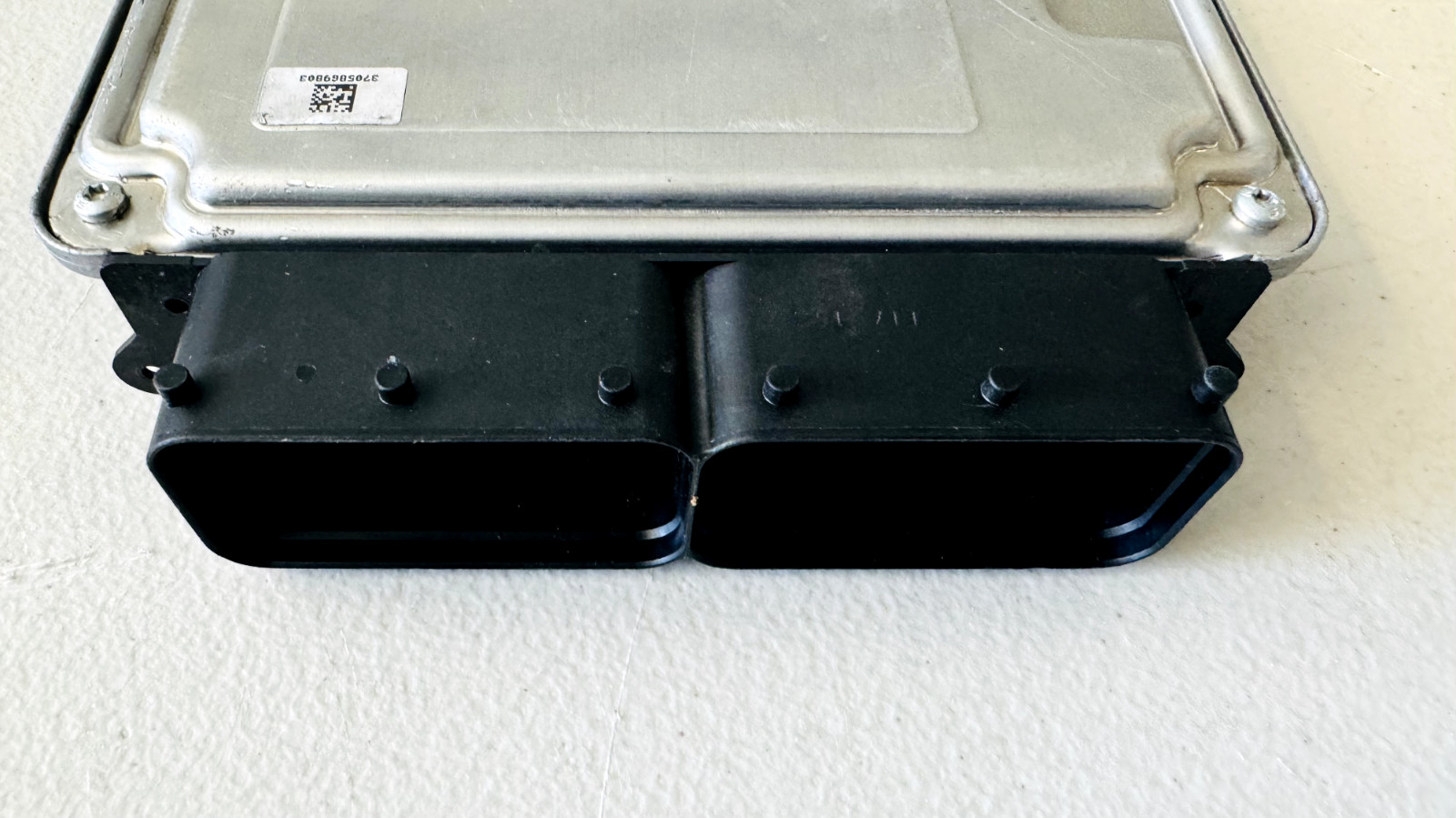 Audi R8 OEM ECU 4S0907552BF Engine Control Unit
