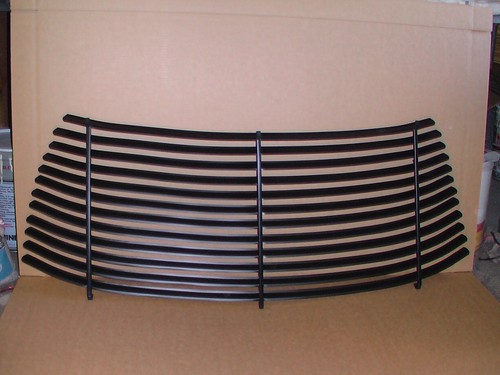 HQ-HJ-HX-HZ HOLDEN SEDAN VENETIAN BLINDS / AUTO SHADES - Picture 1 of 1