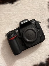 Nikon D300 DSLR Camera  Nikon AF-S Nikkor 28-300mm f/3.5-5.6G ED VR Lens