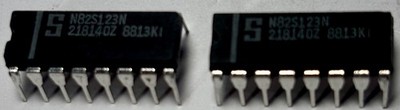 N82S123N Signetics  PROM 256-bit TTL bipolar PROM 32 x 8 IC New 2 pcs