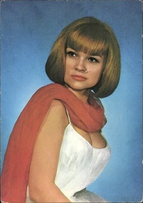 Ak Schauspielerin Eva Maria Hagen, DEFA, Wolf unter Wölfen, Portrait - 3833107