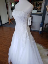 White Strapless Wedding Ball Gown New With Tags