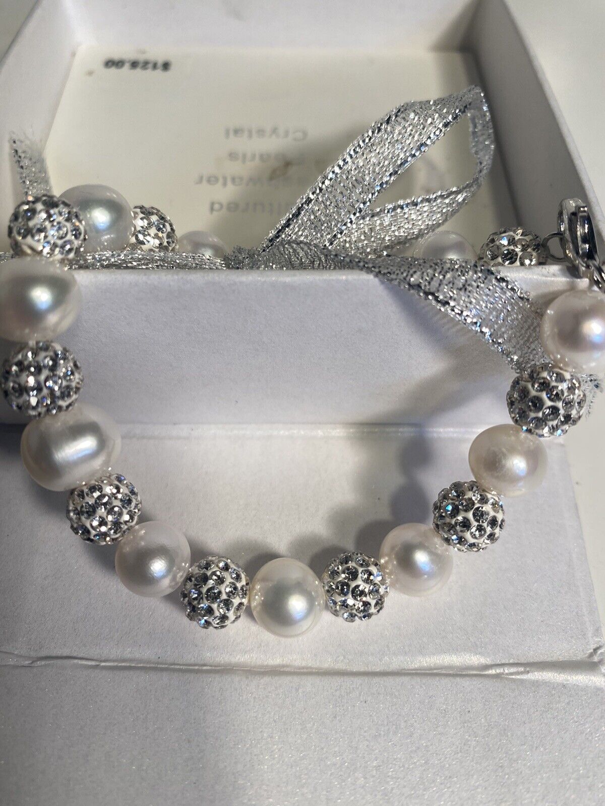 Cultured Freahwater Pearls Crystal Bracelet