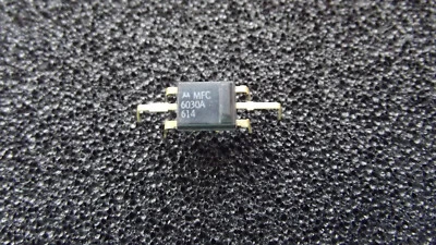 MFC6030A - MOTOROLA ~DIP6 - Voltage Regulator - 1 Stück/pc - Bild 1 von 3