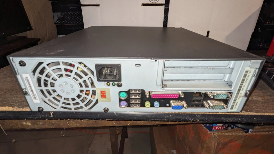 Vintage IBM Lenovo ThinkCentre 9210 PC Intel Pentium 4 2GB RAM Retro Gaming Lot - Image 4 of 4