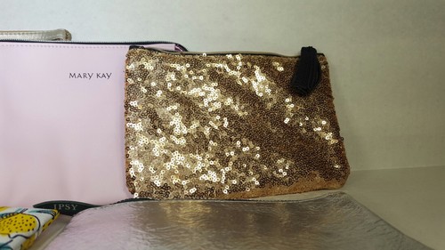 Lote de 5 bolsas cosméticas de maquillaje para niñas bolso pequeño con cremallera Ipsy Mary Kay Macys - Imagen 9 de 9