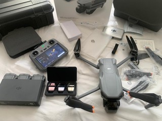 DJI Air 3S Fly More Combo (RC 2) – Excellent Condition Hard Case