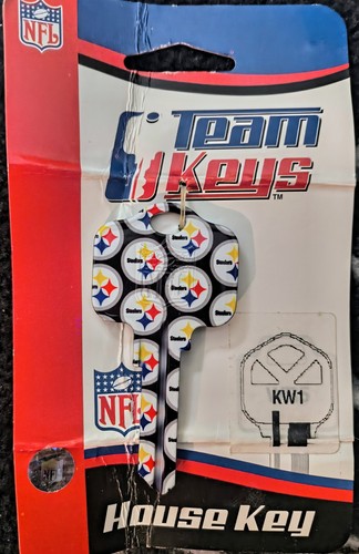 Pittsburgh Steelers Fan Lot Of Team Photo With Hines Ward Auto, Beer Holder,... - Picture 2 of 15