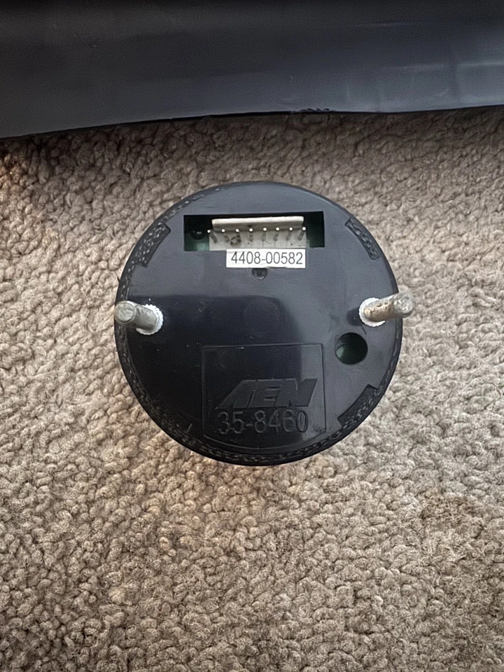 AEM 50 psi Boost Gauge SOLO *SIN CABLEADO* Foto 2 de 2