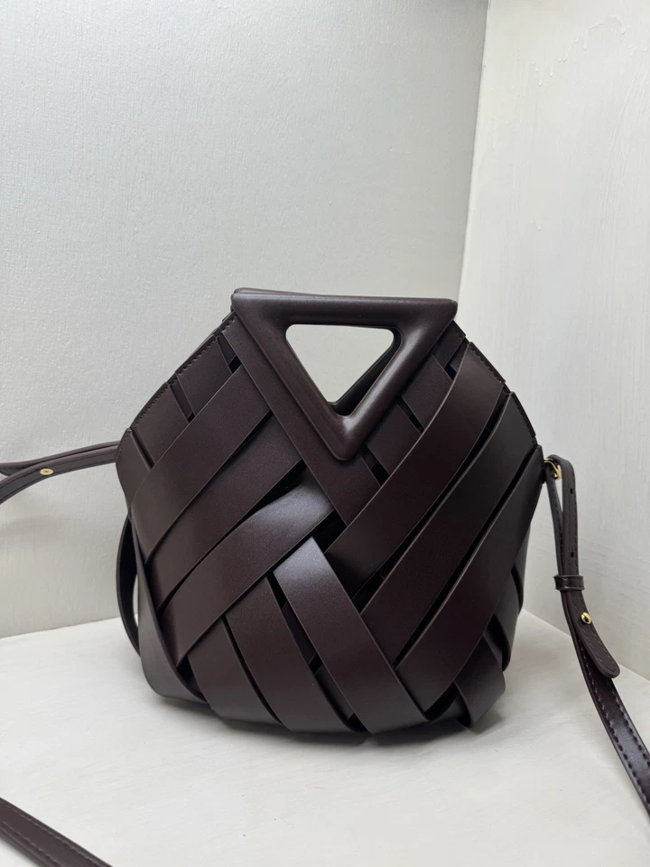 Bolso de Mano Verano Hill Natalie Tejido Geométrico Marrón Chocolate Cuero Vegano Foto 4 de 4