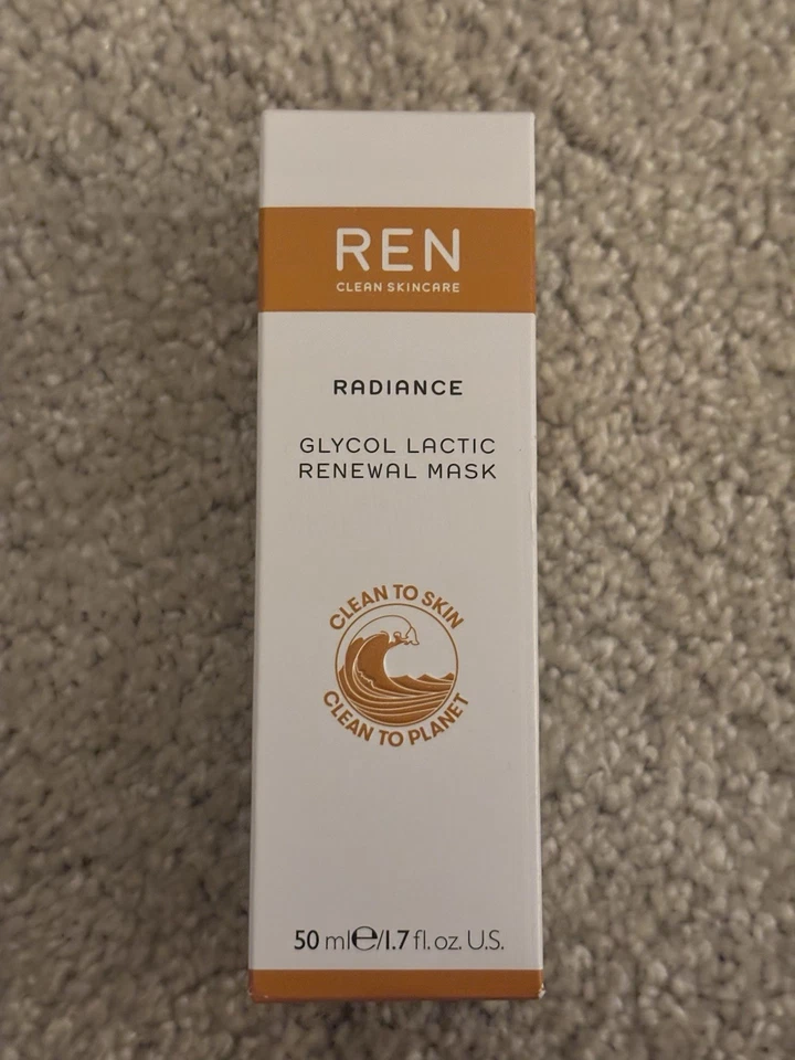 REN Glycolic Lactic Radiance Renewal Mask With AHA Brightens Smooths 50ml - Image 3 of 4