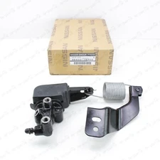 NEW GENUINE NISSAN 98-01 PATHFINDER 4X4 LOAD SENSING PRESSURE CONTROL VALVE