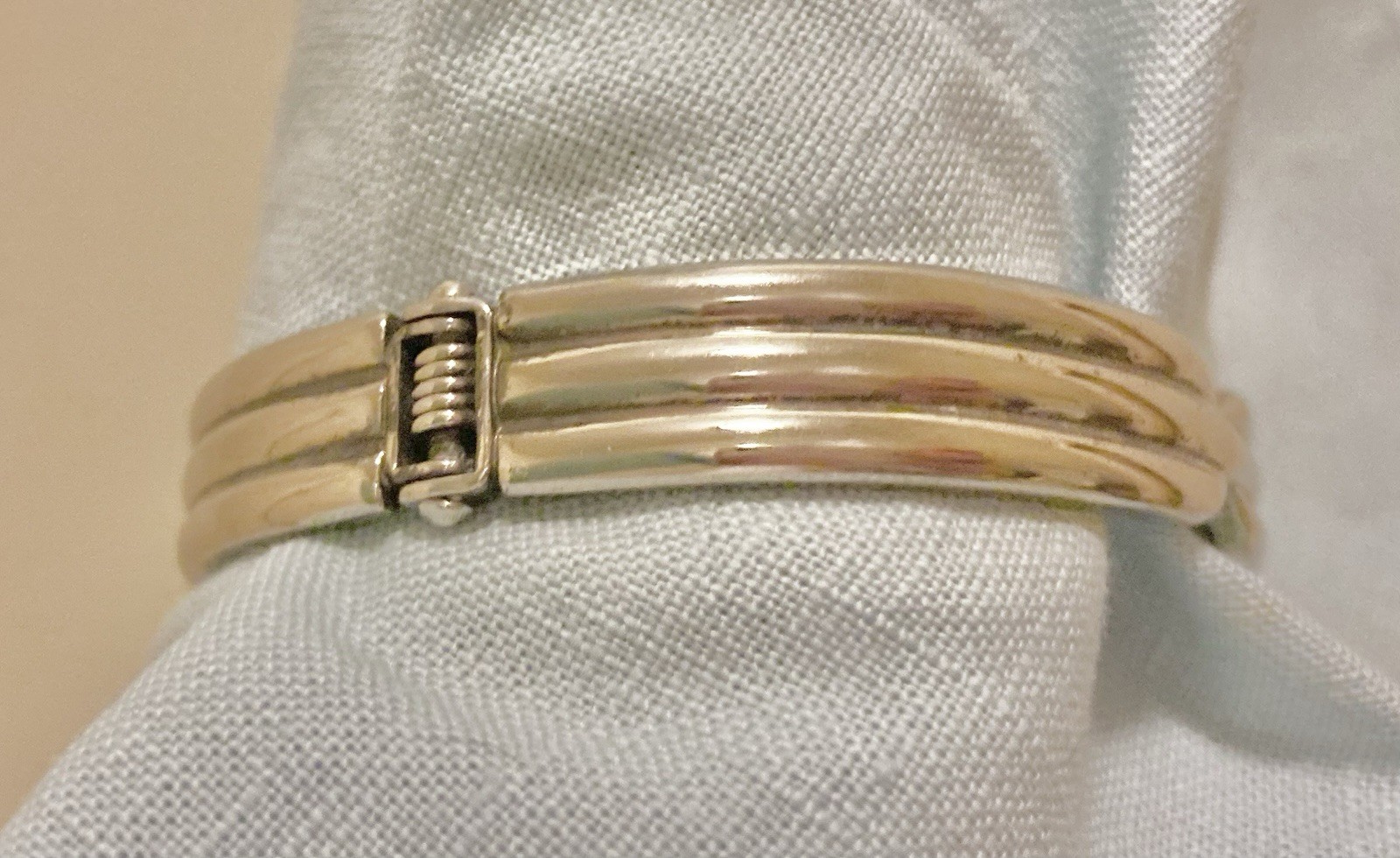 Vintage Silver-Plate Spring Clasp Hinge Bracelet … - image 6