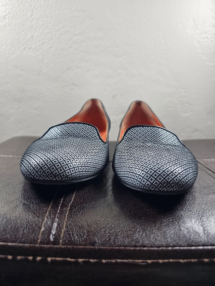 Mocasines planos de ballet Via Spiga de cuero dinero antiguo silenciosos de lujo negros blancos talla 7M Foto 3 de 4