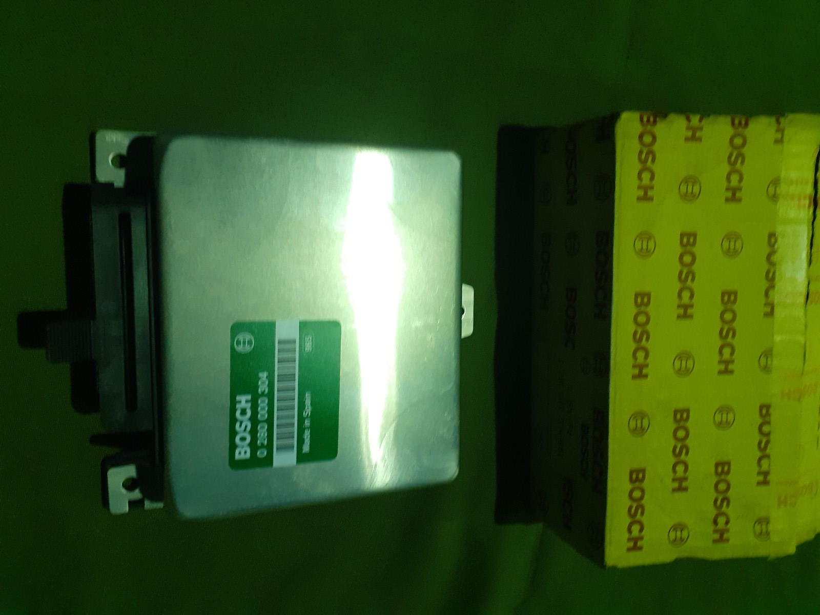 OPEL KADETT D / E GSI CONTROL UNIT BOSCH 0280000304 NEW