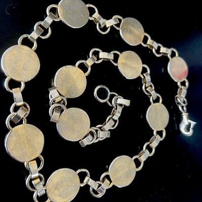 GUCCI BELT Chain logo Vintage Old Gucci / GG Necklace Pendant Choker GUCCI Chain Belt Vintage Old Gucci Gold GG Logo Swing  main image 3