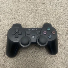 Sony PlayStation 3 PS3 DualShock 3 Controller OEM for Parts(doesn’t connect)