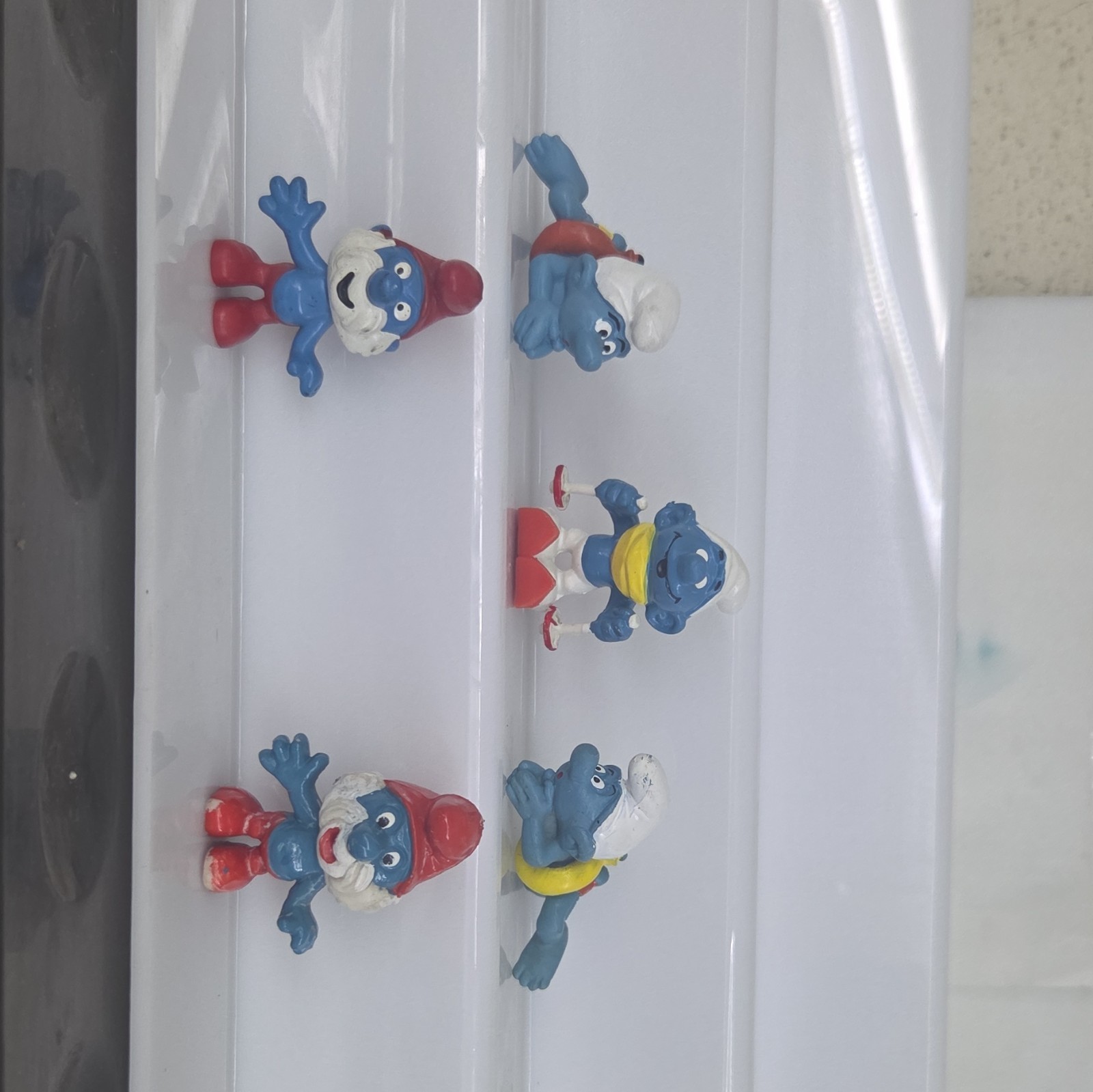Lotto 5 Puffi da collezione mini figure in plastica personaggi assortiti
