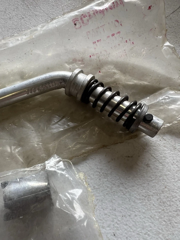 Conjunto Sprag Pata de cabra Schwinn 57-357 Pixie 16" NOS Foto 3 de 4