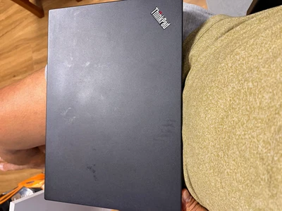 Lenovo ThinkPad L490 · i5-8265U · 16GB · 477GB