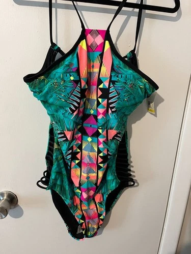 NWT No Boundaries Juniors'  One Piece  Swimsuit, Size L 11-13