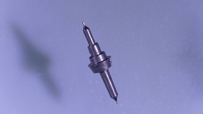 SCHWINGENACHSE FÜR ZENITH 201/2 HÖHE 653