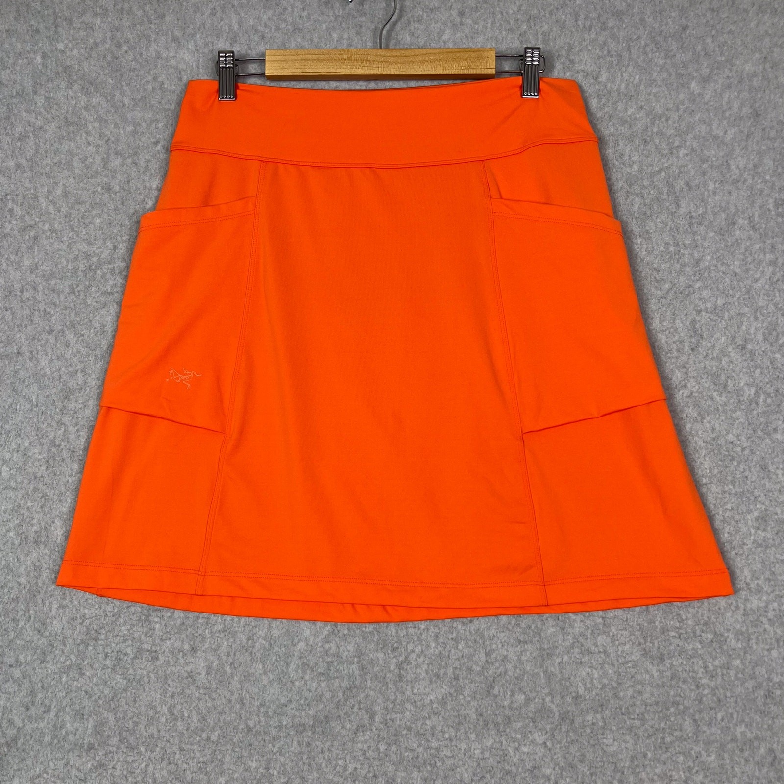 Gonna sopra il ginocchio elasticizzata Arc'teryx taglia media arancione Roche tasche outdoor