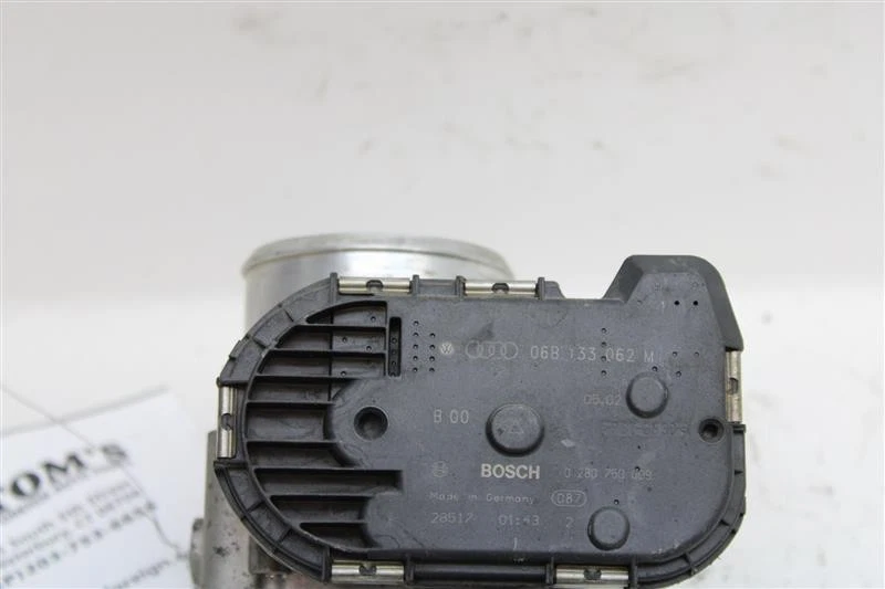 Used Fuel Injection Throttle Body fits: 2002 Audi A4 1.8 Grade A Foto 3 de 4