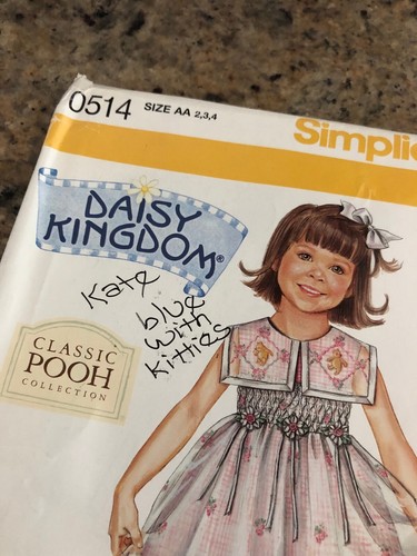 ๐น DAISY KINGDOM / SIMPLICITY #0514 - GIRLS CLASSIC POOH DRESS PATTERN 2-6X FF - Picture 2 of 3