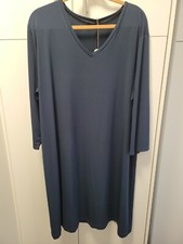 NWT Plus Size Women's Basic Casual V-Neck Dress - 3/4 Sleeve - Navy Blue