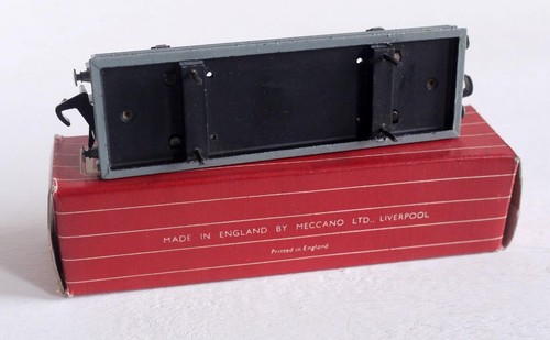 HORNBY / DUBLO (4615) DOUBLE BOLSTER WAGON (NO TIMBER LOAD) BOXED - Picture 8 of 11