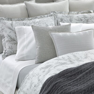Ralph Lauren Genevieve Bedding Floral Duvet Cover Grey Queen $355