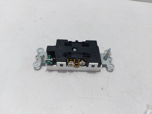 Legrand 30535 Frame Clip on 3 Mod Cable DLP PVC - Picture 6 of 11