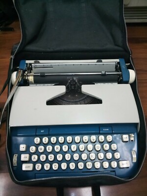 Working Smith Corona Seventy Blue/White Electric Vintage