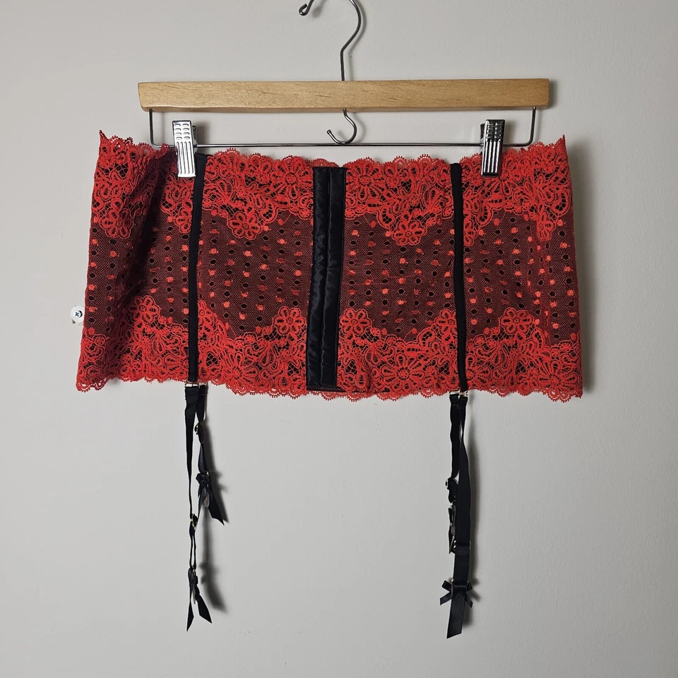 Novo com etiquetas Cacique Lane Bryant 18 20 cinto de liga vermelho preto laços gancho olho lingerie - Imagem 2 de 4