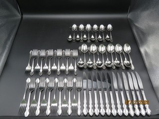 60 ONEIDA COMMUNITY CUBE HEIRLOOM DOVER STAINLESS FLATWARE! 20 SETTINGS 18/10