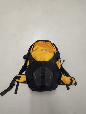 Vintage Y2K Oakley Rucksack Sportrucksack Gelb/Schwarz mit gepolstertem Rücken