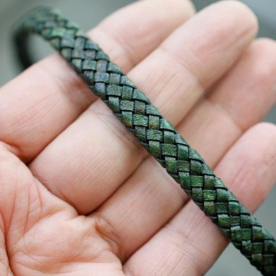 Geflochtenes Lederband flach 10x5mm Vintage Grün stabil mit Innenseele DIY Armba